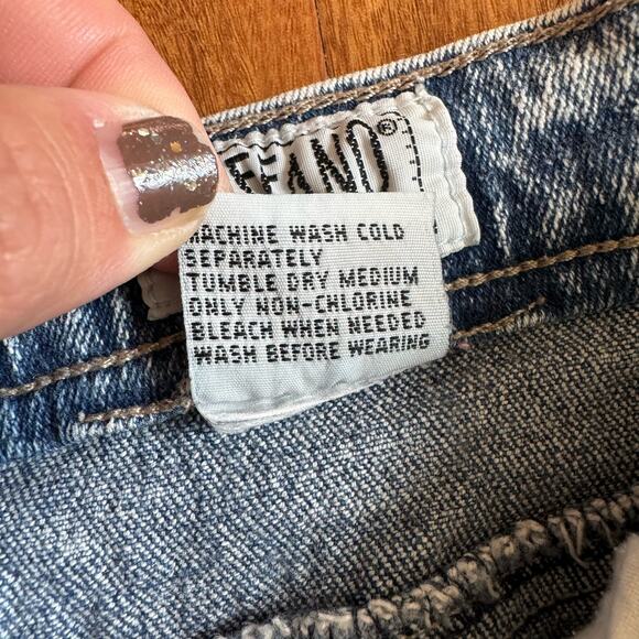 Stefano World Wide Dark Wash Acid Wash Peg Leg Zipper Accent Jeans size  20 - Picture 9 of 10